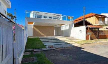 Casa com 3 dormitórios à venda, 330 m² por R$ 1.320.000,00 - São Pedro - Juiz de Fora/MG