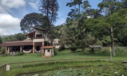 Sítio com 4 dormitórios à venda, 273000 m² por R$ 3.300.000,00 - Cedofeita - Matias Barbosa/MG