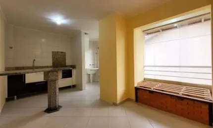 Apartamento à venda 50m², 2 dorms, atrás do Supermercado Prado, Pagani - Palhoça - SC