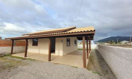 Vendo casa de alvenaria, 2 quartos, 100m², próximo a Igreja, Enseada da Pinheira, Palhoça - SC