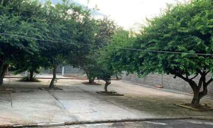 Casa, 3Q 1 suite, quintal com pomar, barracão, Garavelo, Ao lado da av da Paz