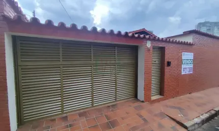 Casa com 5 quartos à venda na Rua 89-E, Setor Sul, Goiânia
