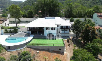 Casa com 5 quartos à venda, 207 m² por R$ 2.500.000 - Itaipu - Niterói/RJ