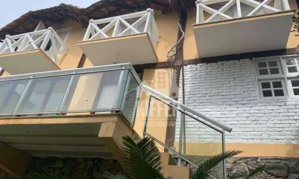 Casa com 3 dormitórios à venda, 200 m² por R$ 980.000,00 - Santo Antônio - Niterói/RJ