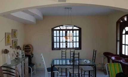 Casa com 3 quartos à venda, 200 m² por R$ 320.000 - Mutuá - São Gonçalo/RJ