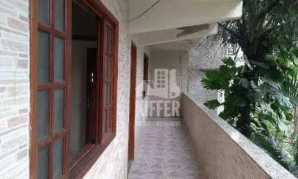 Casa com 4 quartos à venda, 310 m² por R$ 650.000 - Santa Bárbara - Niterói/RJ
