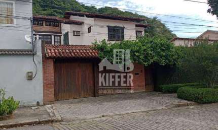 Casa com 5 quartos à venda na Rua Guaranis, 26, São Francisco, Niterói