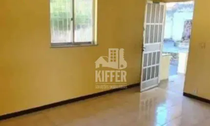 Casa com 2 dormitórios à venda, 117 m² por R$ 255.000,00 - Engenhoca - Niterói/RJ