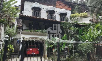 Casa com 4 dormitórios à venda, 244 m² por R$ 1.760.000,00 - Charitas - Niterói/RJ