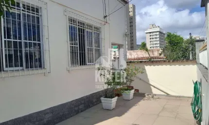 Casa com 3 Quartos à Venda – Amplo Quintal e Área Gourmet – São Gonçalo/RJ