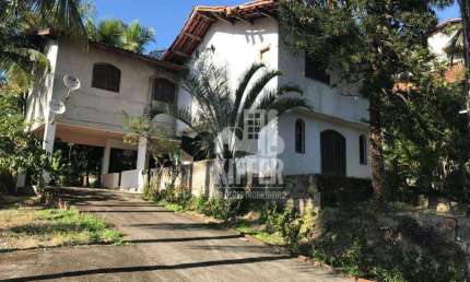 Casa com 4 quartos  à venda, 300 m² por R$ 850.000 - São Lourenço - Niterói/RJ