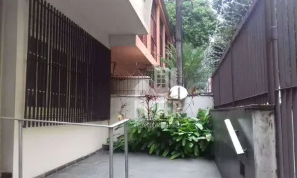 Casa com 4 dormitórios à venda, 250 m² por R$ 1.000.000,00 - Ingá - Niterói/RJ