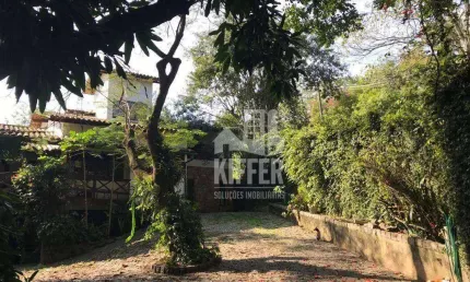 Casa com 3 quartos à venda, 500 m² por R$ 990.000 - Mata Paca - Niterói/RJ