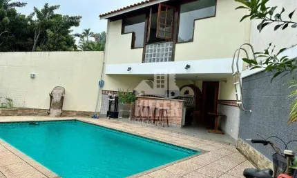 Casa com 4 dormitórios à venda, 187 m² por R$ 1.350.000,00 - Piratininga - Niterói/RJ