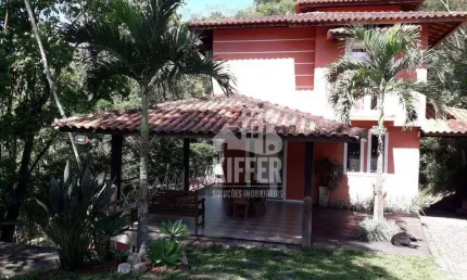 Casa Duplex com Edícula à Venda em Condomínio Fechado – 5 Quartos, Lazer Completo – Maria Paula, Niterói