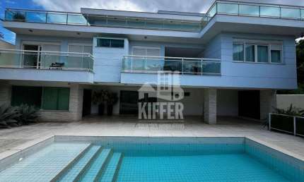 Casa com 6 quartos à venda, 600 m² por R$ 5.500.000 - Camboinhas - Niterói/RJ