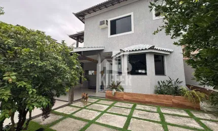 Casa com 5 quartos à venda, 289 m² por R$ 1.650.000 - Itaipu - Niterói/RJ
