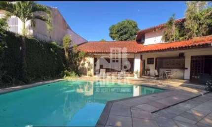 Casa com 4 quartos à venda, 685 m² por R$ 6.000.000 - São Francisco - Niterói/RJ