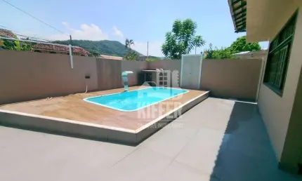 Casa com 4 quartos à venda, 219 m² por R$ 1.320.000 - Piratininga - Niterói/RJ
