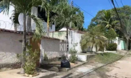 Terreno à venda na Rua Jornalista Antônio Rodrigues da Costa, 29, Itaipu, Niterói