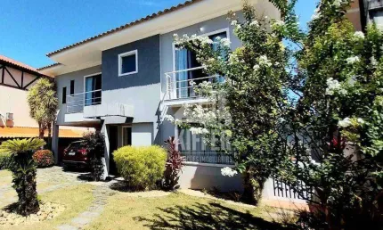 Linda casa 5 quartos, sendo 4 suites, 4 vagas, vista Mar, Lagoa, Piratininga, Niterói RJ