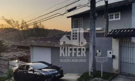 Casa com 3 dormitórios à venda, 180 m² por R$ 700.000,00 - Badu - Niterói/RJ