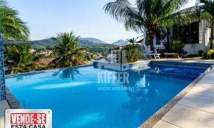 Casa com 4 quartos à venda, 470 m² por R$ 1.570.000 - Maria Paula - Niterói/RJ