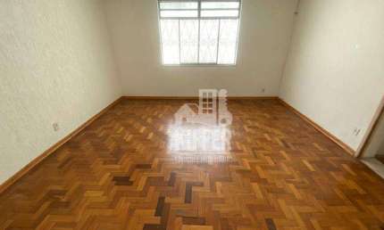 Casa com 5 quartos para alugar, 200 m² por R$ 5.477/mês - Icaraí - Niterói/RJ