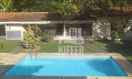 Casa com 4 dormitórios à venda, 400 m² por R$ 2.200.000,00 - Itaipu - Niterói/RJ