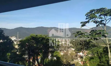 Casa duplex com vista para a lagoa e praia de camboinhas – 3 quartos, suíte e acabamento de alto padrão
