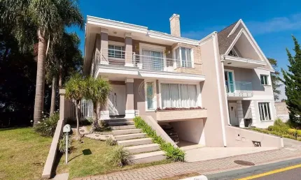 Casa com 4 dormitórios para alugar, 200 m² - São Braz - Experimente o Atendimento Boutique!