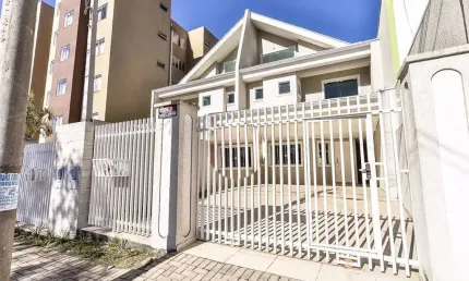 Casa com 5 quartos à venda na Rua dos Josefinos, 51, Água Verde, Curitiba