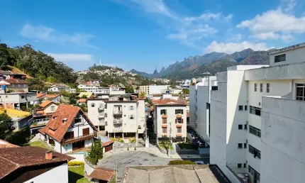 Imagine acordar todos os dias com a vista deslumbrante do dedo de deus bem na sua janela…