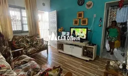 Casa com 2 quartos à venda na Rua Marli, 88, Vila Loty, Itanhaém