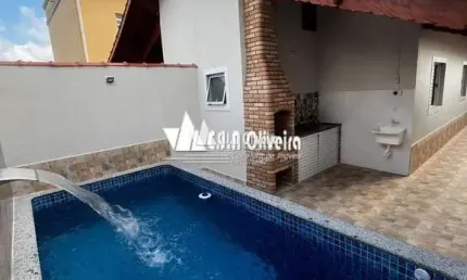 Casa lado praia no centro de mongaguá, apenas 100 metros do mar 
