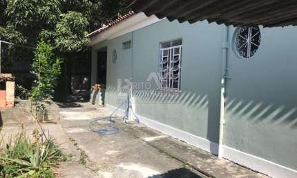 Casa Linear à Venda com 3 Quartos, Garagem e Quintal, 360m², Nova Cidade - São Gonçalo/RJ