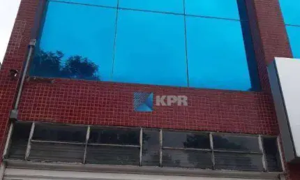 Ponto Comercial à venda,  na Avenida Andrômeda, com 448,50 m², pronto para seu negócio!
