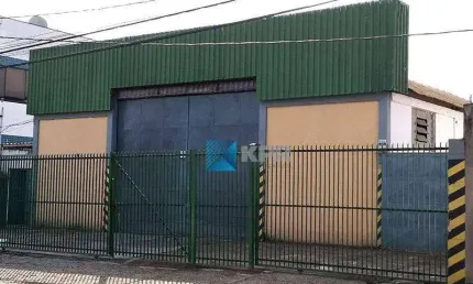 Galpão à venda, terreno de 1000m² e 700 m² de área construída, ótima localização, fácil acesso à Dutra, no Bairro Chácaras Reunidas/SJCampos/SP!