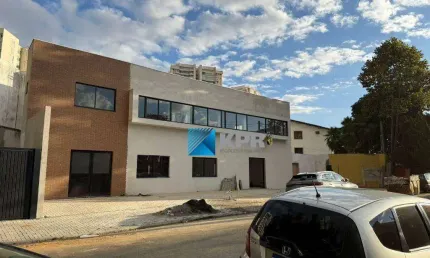Ponto comercial para locação, ótima localização, 300 m², dois andares em vão livre! excelente espaço para seu negócio!!