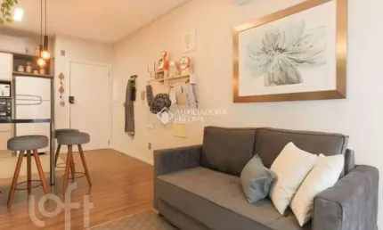 Apartamento com 1 quarto para alugar na Avenida Independência, 1053, Bom Fim, Porto Alegre, 41 m2 por R$ 4.500