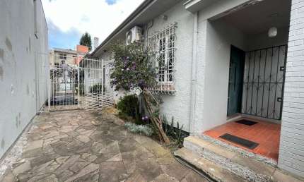 Casa comercial para alugar na Rua Álvares Machado, 229, Petrópolis, Porto Alegre, 300 m2 por R$ 9.600