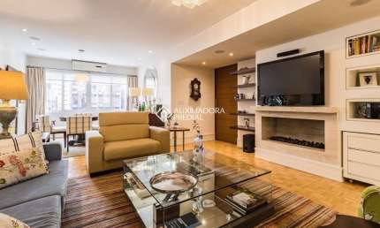 Apartamento com 3 quartos para alugar na Rua Duque de Caxias, 1234, Centro Histórico, Porto Alegre, 147 m2 por R$ 5.500