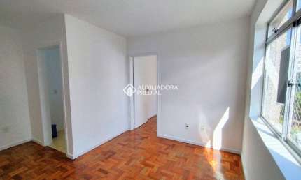Apartamento com 1 quarto para alugar na Rua Visconde do Herval, 1139, Menino Deus, Porto Alegre, 43 m2 por R$ 1.300