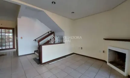 Casa em condomínio fechado com 3 quartos para alugar na Rua Doutor David de Azevedo Gusmão, 185, Jardim Isabel, Porto Alegre, 197 m2 por R$ 4.500