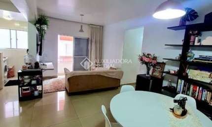 Apartamento com 3 quartos à venda na Rua Douglas Seabra Levier, 140, Carvoeira, Florianópolis, 69 m2 por R$ 650.000