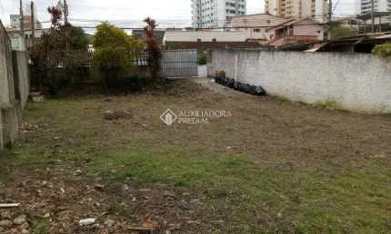 Terreno à venda na Rua Nossa Senhora Aparecida, 1367, Barreiros, São José, 300 m2 por R$ 485.000