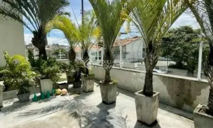 Casa com 3 quartos à venda na Rua Professor Bayer Filho, 235, Coqueiros, Florianópolis, 216 m2 por R$ 1.599.000