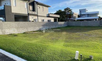 Terreno à venda na Rua Camarinhas, 331, Campeche, Florianópolis, 384 m2 por R$ 1.090.000