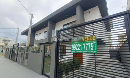 Casa com 3 quartos à venda na Rua Verona, 3, Pagani, Palhoça, 136 m2 por R$ 990.000