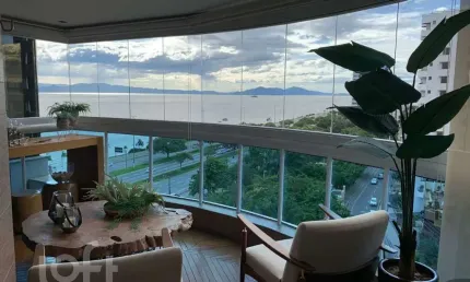Apartamento com 3 quartos à venda na Rua Frei Caneca, 17, Agronômica, Florianópolis, 223 m2 por R$ 6.550.000